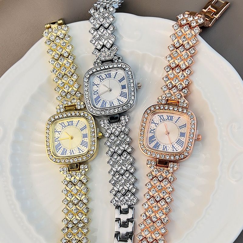 Ladies' quartz watch with starry sky and diamond inlay, ladies' small square watch with fashionable temperament, full diamond square bracelet, quartz women's watch