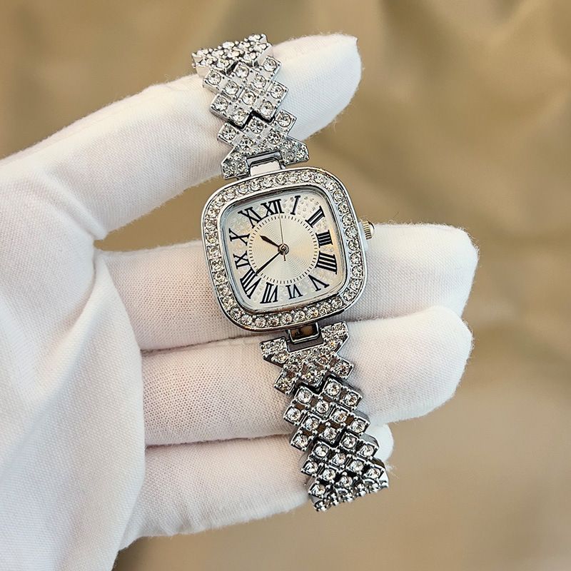 Ladies' quartz watch with starry sky and diamond inlay, ladies' small square watch with fashionable temperament, full diamond square bracelet, quartz women's watch
