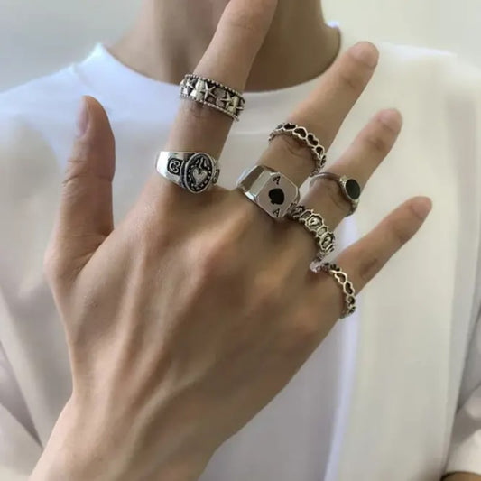 7 Pcs/set Creative Fashion Rings Set For Men And Women Jewelry Simple Atmospheric Dark Vintage Spades Love Ring