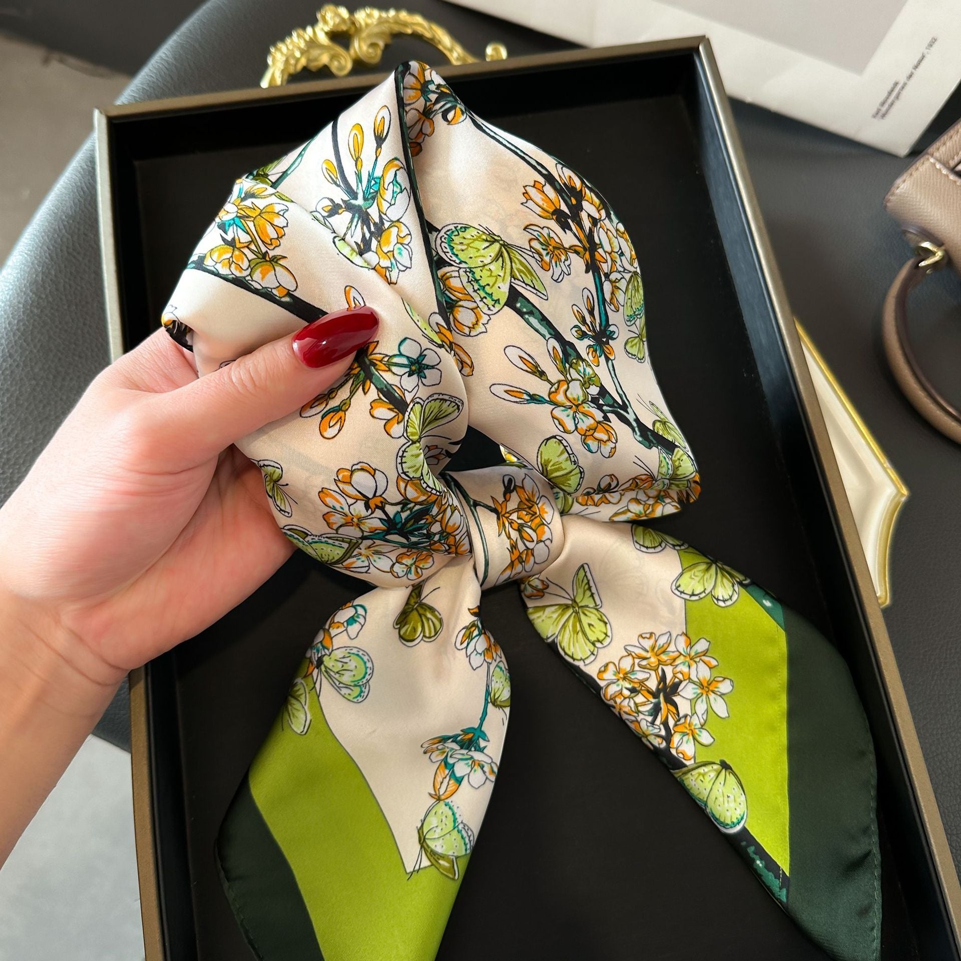 Silk Head Scarf Women Luxury Fashion Hair Scarve Summer Foulard Femme Satin Shawl Kerchief 90cm Square Headscarf Bandana Cheveux