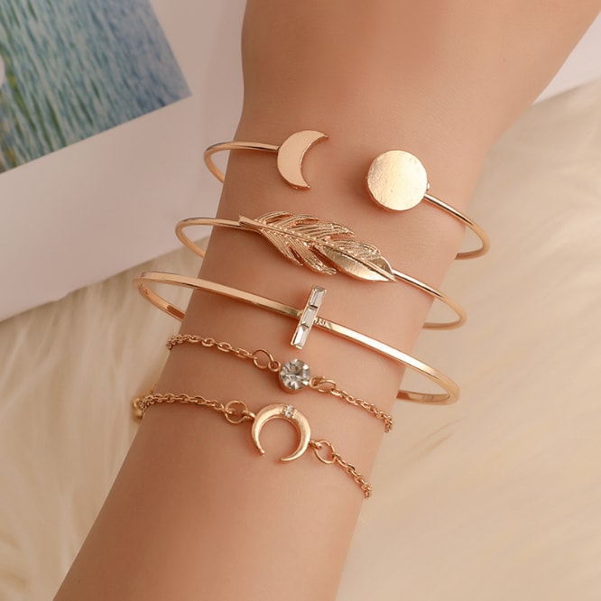 Fashion Lady Alloy Leaf Moon Open Bangle Bracelet Combination Jewellery MMSHOP Amazon Hot Sale 5 Pieces / set Gold as picture