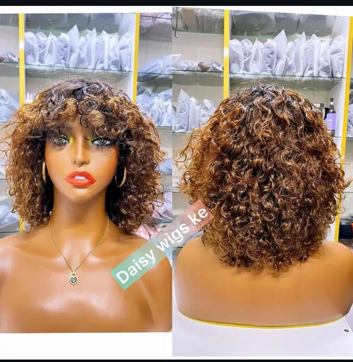 Daisy cully fringe wig
