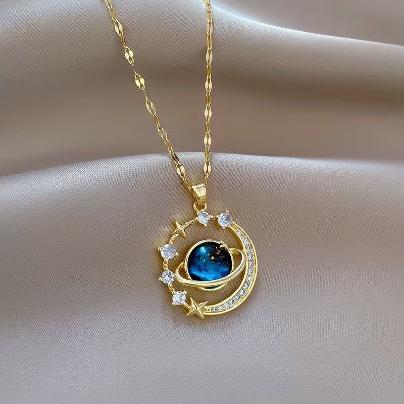 Pendant Necklaces Starry Sky Planet Light Luxury Temperament Gorgeous Diamond Women's Necklace Versatile Clavicle Chain Titanium Steel Necklace Women Jewelry