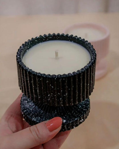 1pcs Aromatherapy Candle Smokeless with reusable dish Atmosphere Candle WeddingFestival Romantic Hand Gift-WITH RE-USABLE DISH - as photo