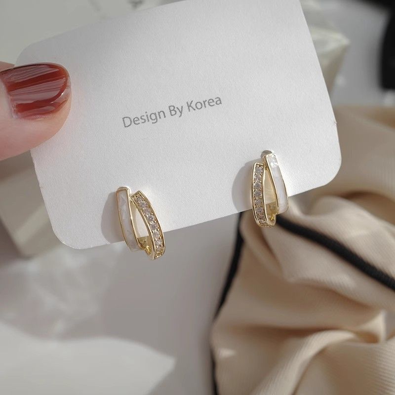 Premium Sense Of Double Layer Earrings New Fashion Female Earrings Simple Temperament Diamond Earrings Elegant Beautiful Silver Pin Earrings