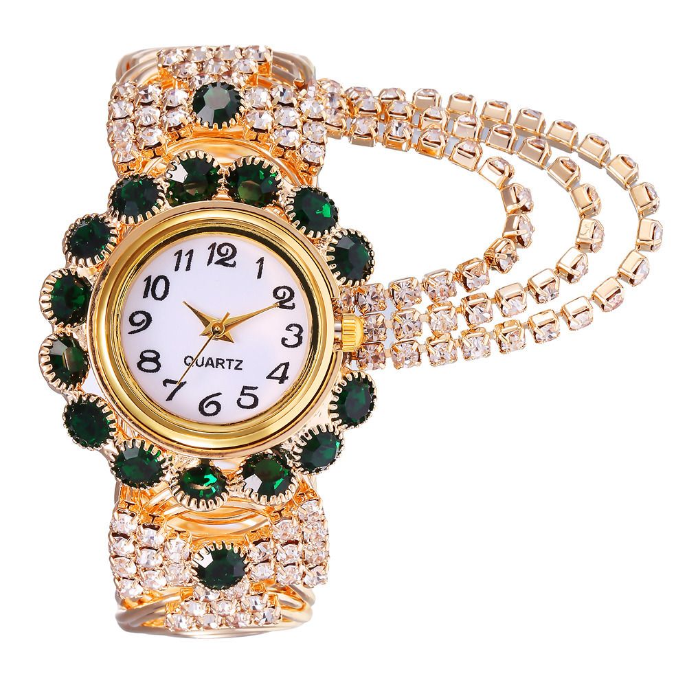 New women's diamond studded stylish temperament quartz watches fashion alloy bracelet watches female