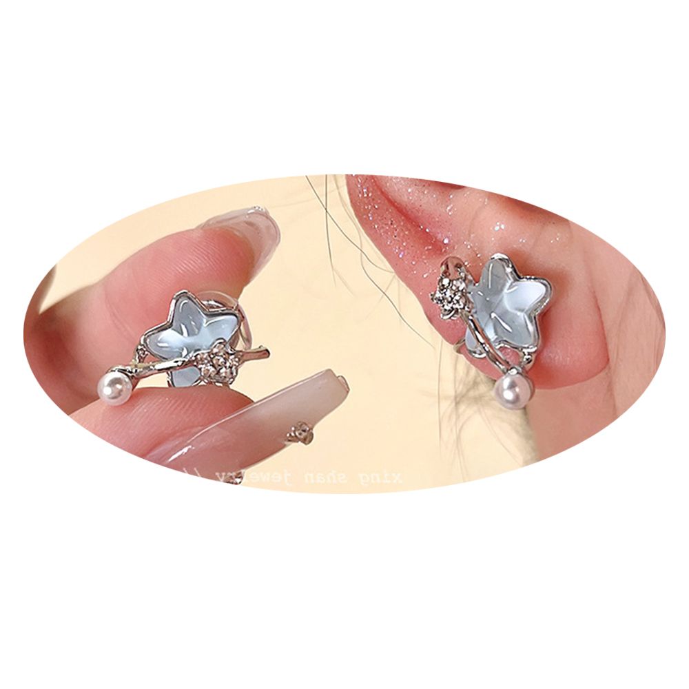 The new five-pointed star pearl ear clip personality everything does not collide with the sweet ear clip earrings