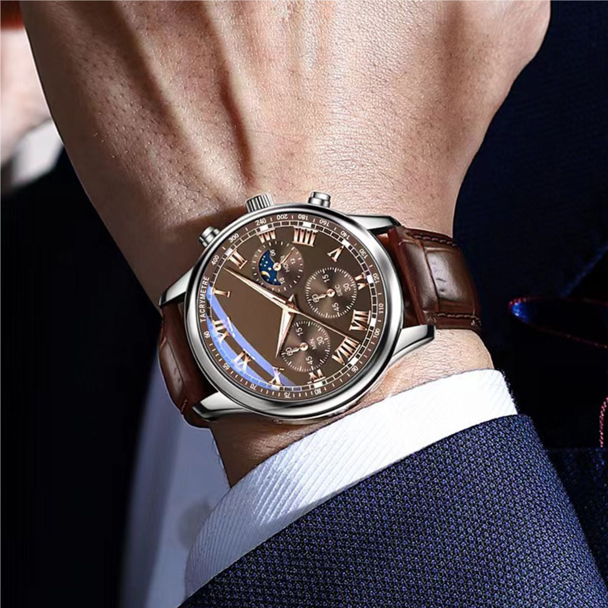 5PCS Men's Watch Set Men's Watch And 4PCS Bracelet Calendar Sports Business Quartz Steel Strip Watch Men's Sports Watch Men's Wrist Watch Three Eyelid Strap Watch Bracelet Set For Daily Wear