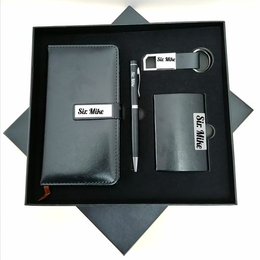 Executive Notebook  - Cardholder Keyholder Giftset