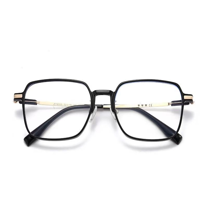 New Trendy Glasses Outdoor Color Changing Glasses Women Eyewear Frame Glasses Luxury Square Men Fashion Eyewear