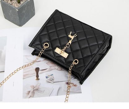 Deer pendant decorative chain crossbody bag Fashion casual new diamond lattice embroidered ladies single shoulder bucket bag
