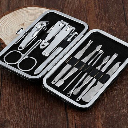 12-piece beauty set, finger care, nail clippers, cleanser, cuticle, pedicure, nail art, ear pick, peeling tool, small scissors, box, makeup set, manicure tool