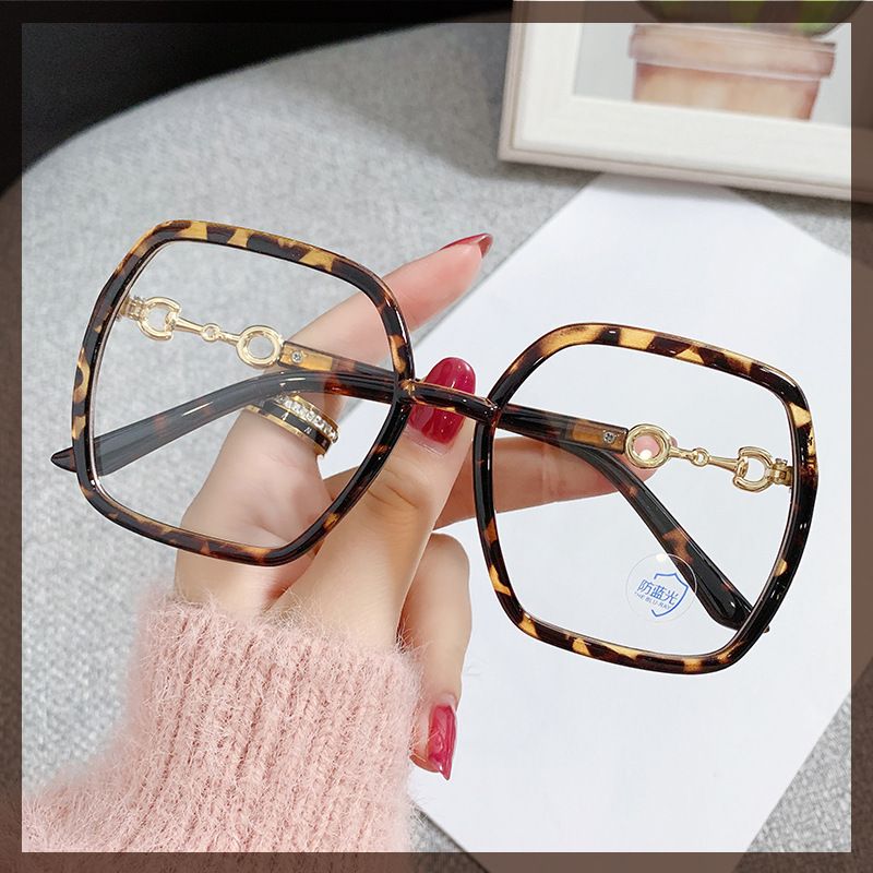 Women's Oversized Glasses Square Frame Designer Frames Optical Glasses Latest Glasses Frames Optical for Girl Blue Light Blocking Gaming Designer Glasses