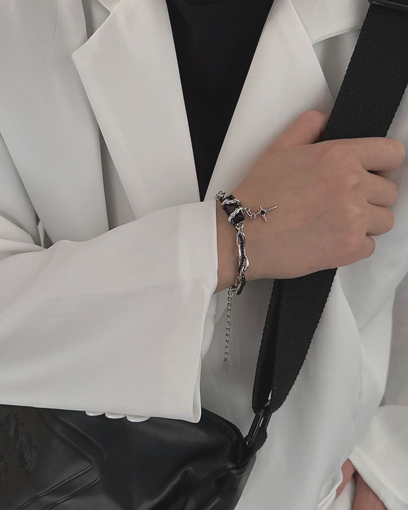 Star winding black diamond bracelet men's titanium steel design new versatile and non fading accessory bracelet