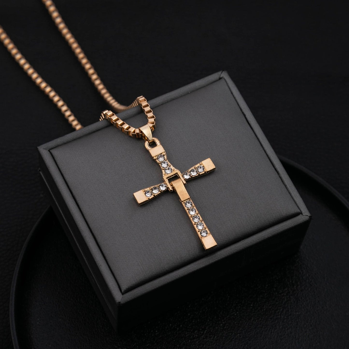 Men's NK Exquisite Stainless Steel Necklace Cross Speed and Passion Cold Style Necklace Personality No Fading Chain