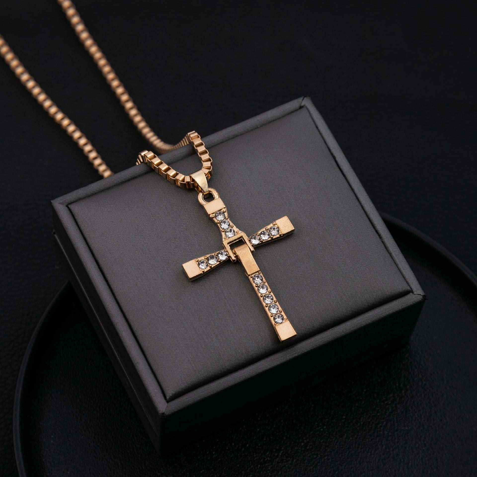 Men's NK Exquisite Stainless Steel Necklace Cross Speed and Passion Cold Style Necklace Personality No Fading Chain