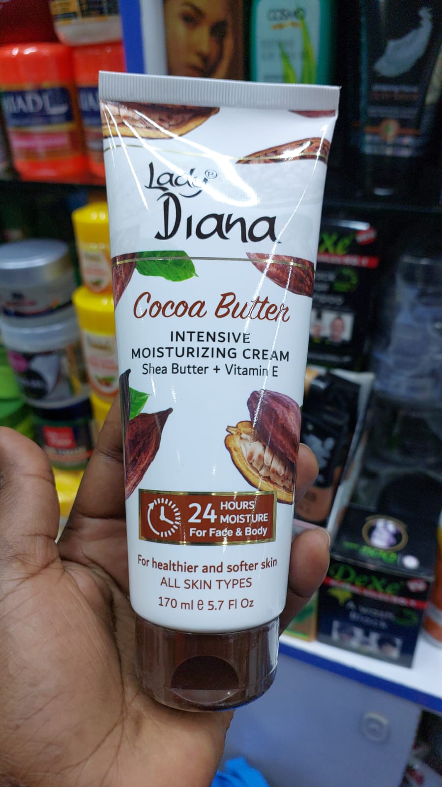 Lady Diana Cocoa Butter Purifying Face Mask 170ml Purifies Exfoliates And Brightens 170ml Detoxfying Purifies Exfoliates And Brightens 170ml Alcohol Free Face Mask