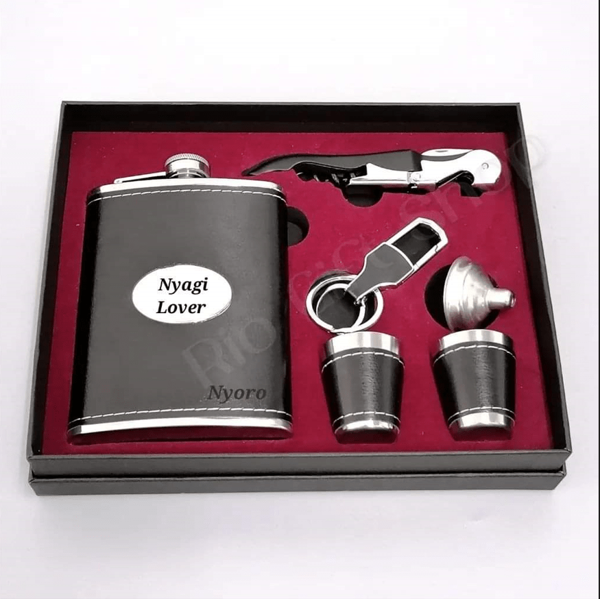 Get Your Personalized Hip Flask Gift for Liquor