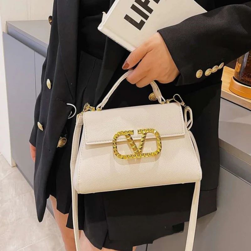 Mateamoda Sophisticated Sling Bag with a Classy Design Crossbody Bag