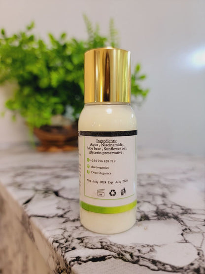 Hydraglow Gentle Moisturizer - Dvee Organics - Barrier Repair and Rejuvenating Cream/ Light Weight Suitable for Combination & Oily Skin