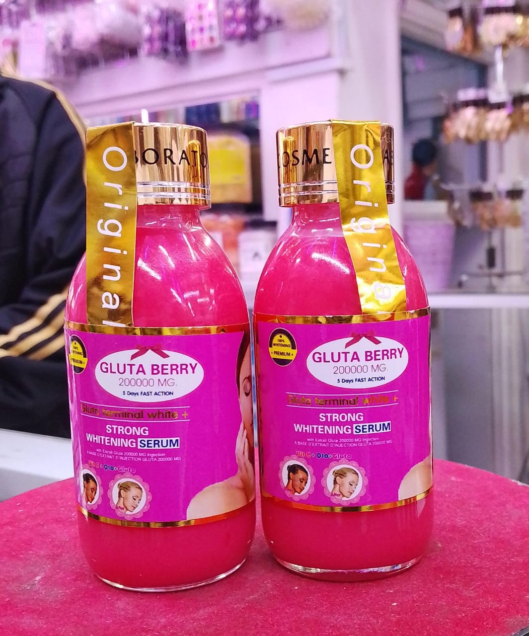 Two gluta berry whitening serum