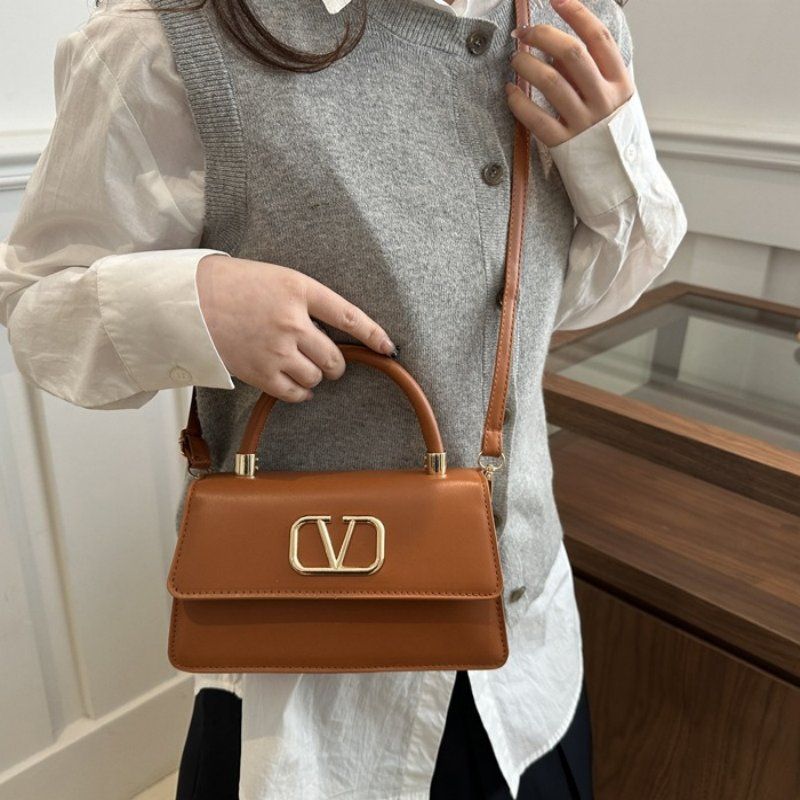 Mateamoda Stylish Ladies Sling Bag with Contemporary Design Crossbody Bag Underarm Handbag