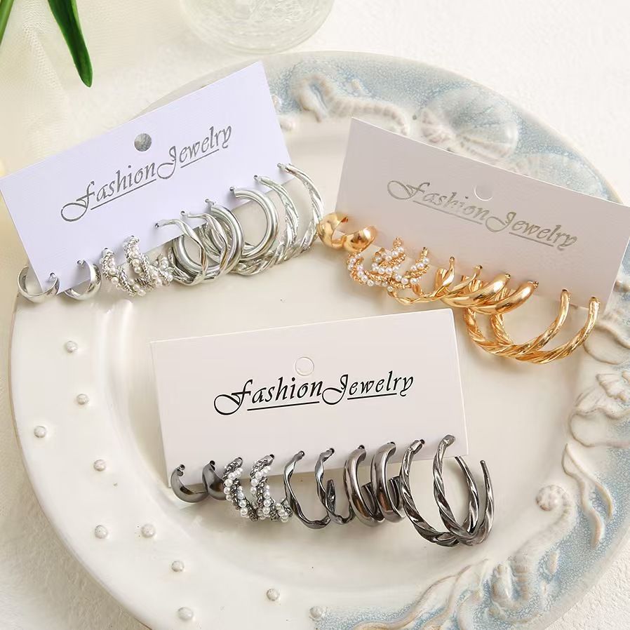 5 sets Vintage Pearl earrings Metallic Gold earrings Geometric Fashion jewelry personality Trendy light luxury High metallic gold and silver oval earrings for women