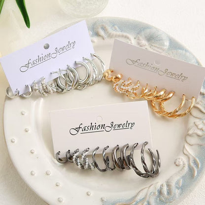 5 sets Vintage Pearl earrings Metallic Gold earrings Geometric Fashion jewelry personality Trendy light luxury High metallic gold and silver oval earrings for women