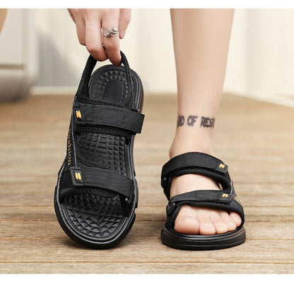 Men's casual fashion sports driving sandals dual-use shoes for external wear Durable and breathable slippers sneakers black