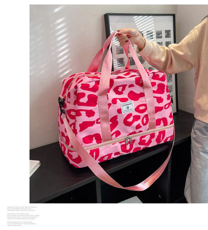 Womens Stylish Waterproof Fitness Travel Bag - Rugged Design for Outdoor Adventures, Ultra-Lightweight & Multi-Purpose and Easy to Carry