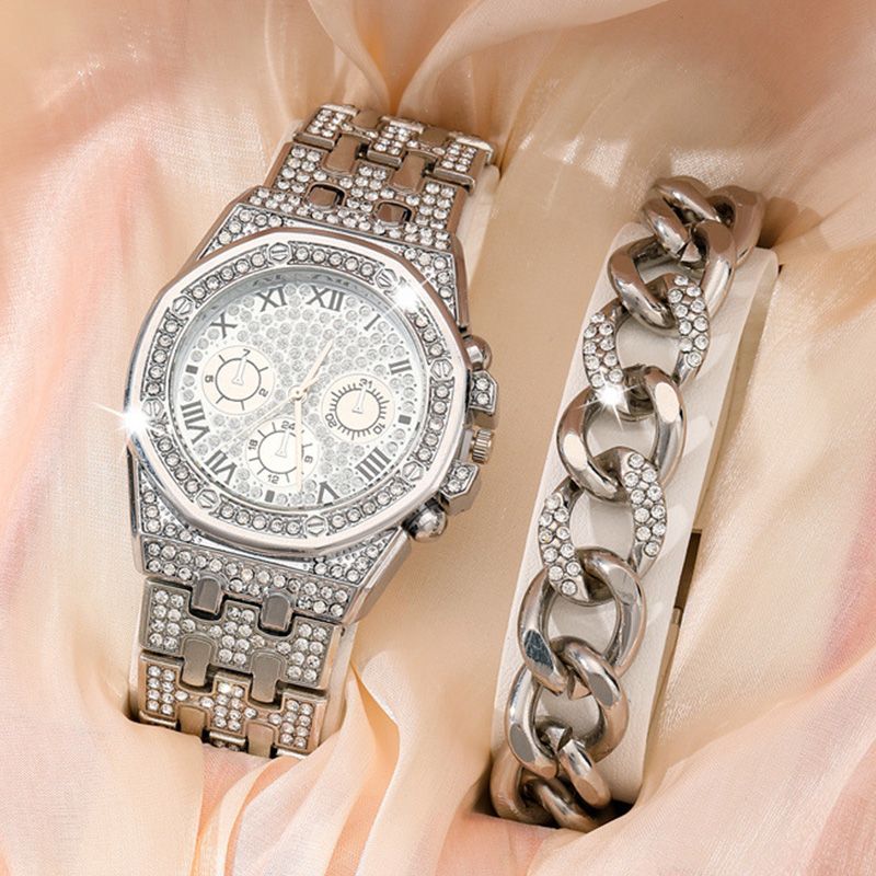 2Pcs Fashion Trend Luxury Luxury Hip Hop Three Eyes Rome Full Of Diamonds British Watch Atmospheric Diamond Bracelet Gift Set