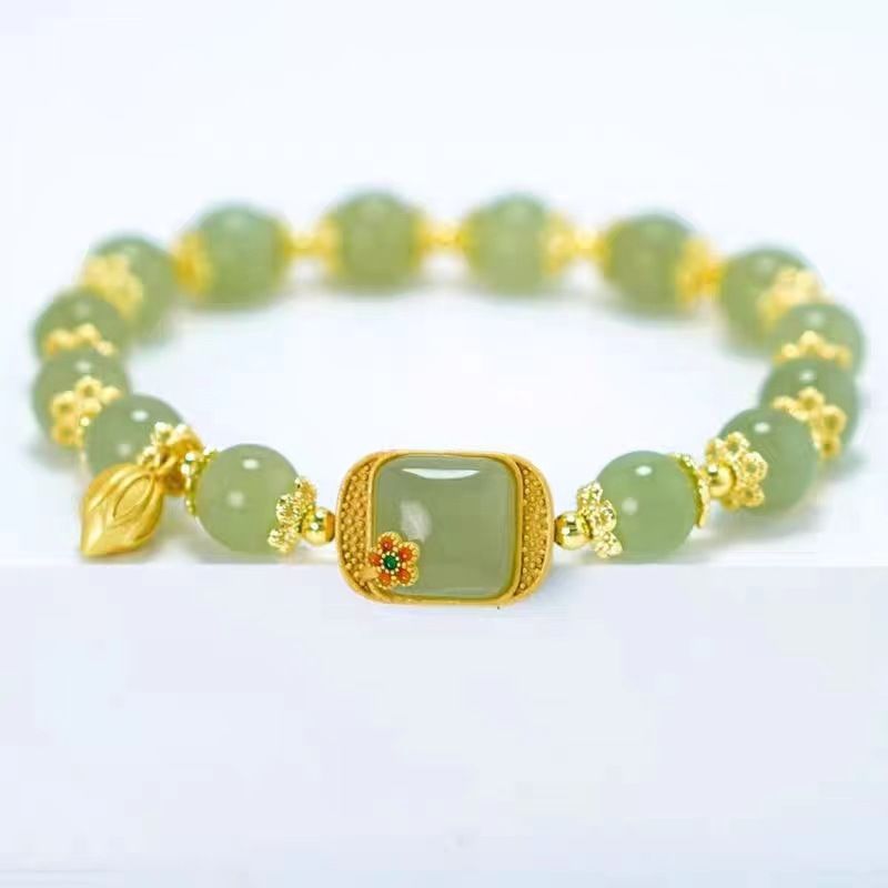 Women's beaded bracelet light luxury niche design new Chinese style sugar cube lotus bracelet transfer beads Valentine's Day birthday gift exquisite hand jewelry