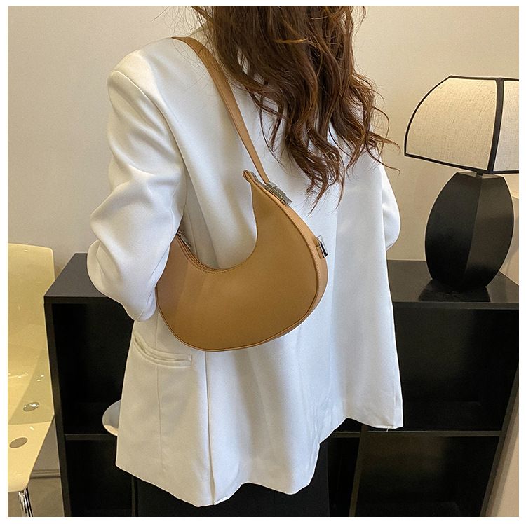 New Solid Color Half-moon Bags Women Fashion Shoulder Bags Luxury PU Leather Handbags Underarm Bag Advanced Brand Purse Gift