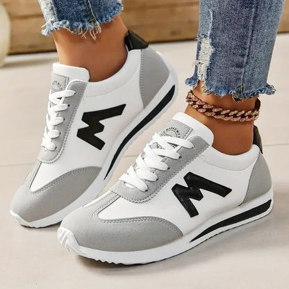 ASSKLO Women Casual Shoes Round Head Deep Mouth Light Sneakers Sports Shoes Board Shoes Versatile Casual Designer Shoes Tennis Shoe Outdoor lightweight Breathable Sneakers Walking shoes white black