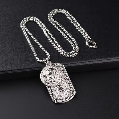 Cross-border jewelry, European and American brands, the same titanium steel necklace, men's hip hop fashion brand Medusa head portrait, zinc alloy pendant