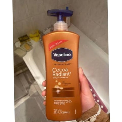 Vaseline Intensive Care Cocoa Radiant Body Lotion Heals Dry Skin Lotion Made with Ultra-Hydrating Lipids and Pure Cocoa Butter for a Long-Lasting, Radiant Glow