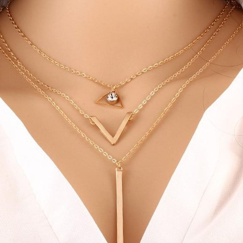 Multi-layer Metal Triangle Fashion Crystal Sequin Necklace for Women Temperament Trend Pendant Clavicle Chain