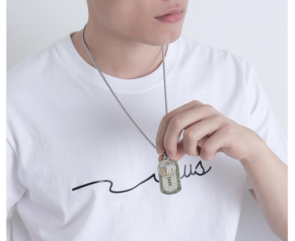 Cross-border jewelry, European and American brands, the same titanium steel necklace, men's hip hop fashion brand Medusa head portrait, zinc alloy pendant