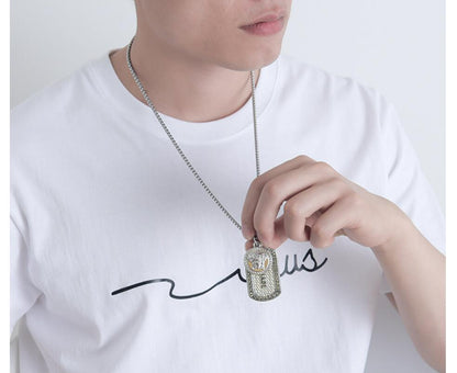 Cross-border jewelry, European and American brands, the same titanium steel necklace, men's hip hop fashion brand Medusa head portrait, zinc alloy pendant