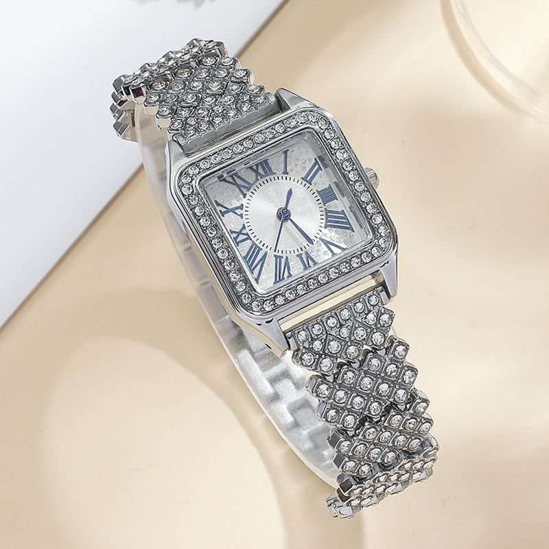 Fashion Full Iced Out Watches for Women Square Exquisite Alloy Steel Roman Luxury Rhinestones Quartz Watch Hip Hop Party Gift