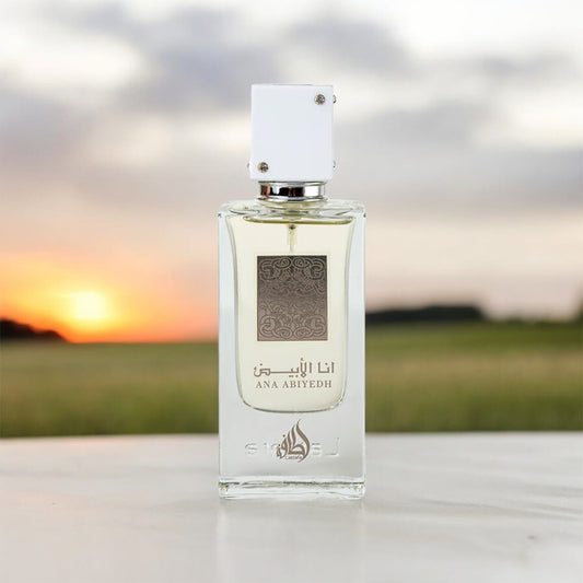 Lattafa Ana Abiyedh Eau de Parfum 60ml
