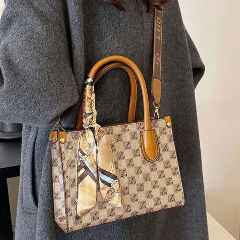 Mateamoda Signature Style Tote Bag Underarm Bag Crossbody Bag