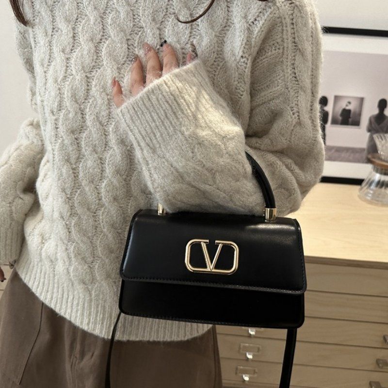 Mateamoda Stylish Ladies Sling Bag with Contemporary Design Crossbody Bag Underarm Handbag