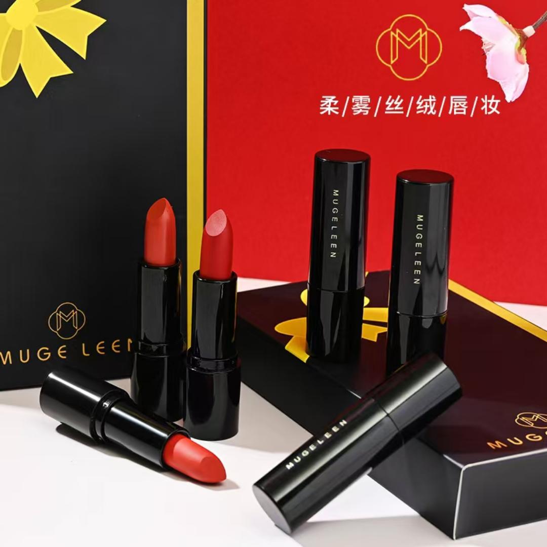 StarGlow Classic lipstick series, shaping a high-end and beautiful self The design of this lipstick is also super textured. The high-end shell is heavy in the hand, full of high-end feeling,!!!!!!!!!!