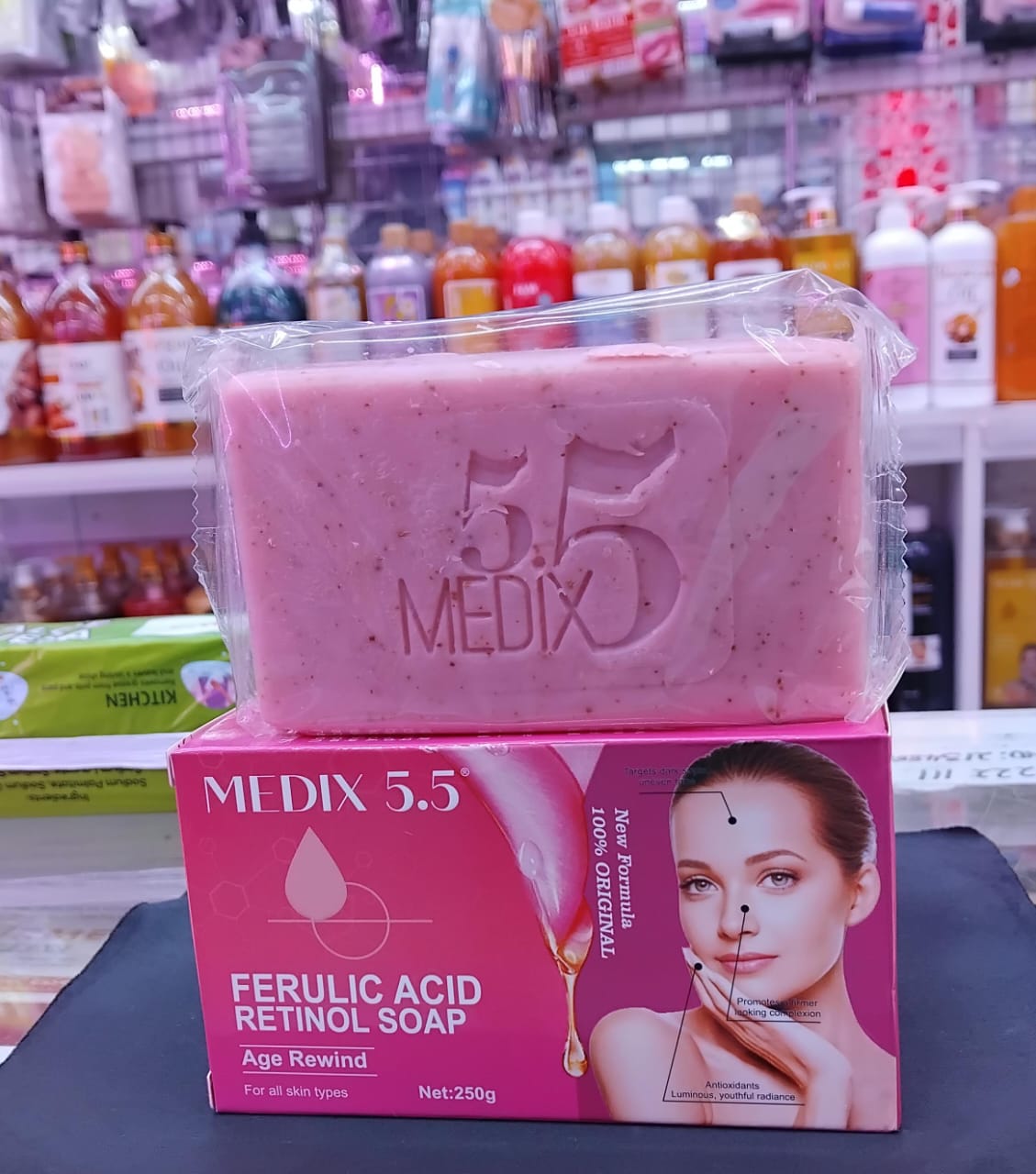 Medix 5.5 Ferulic Acid Retinol Soap – Age Rewind