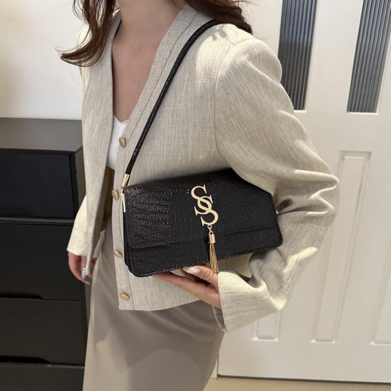 Mateamoda Sophisticated Croc-Embossed Shoulder Bag Underarm Handbag