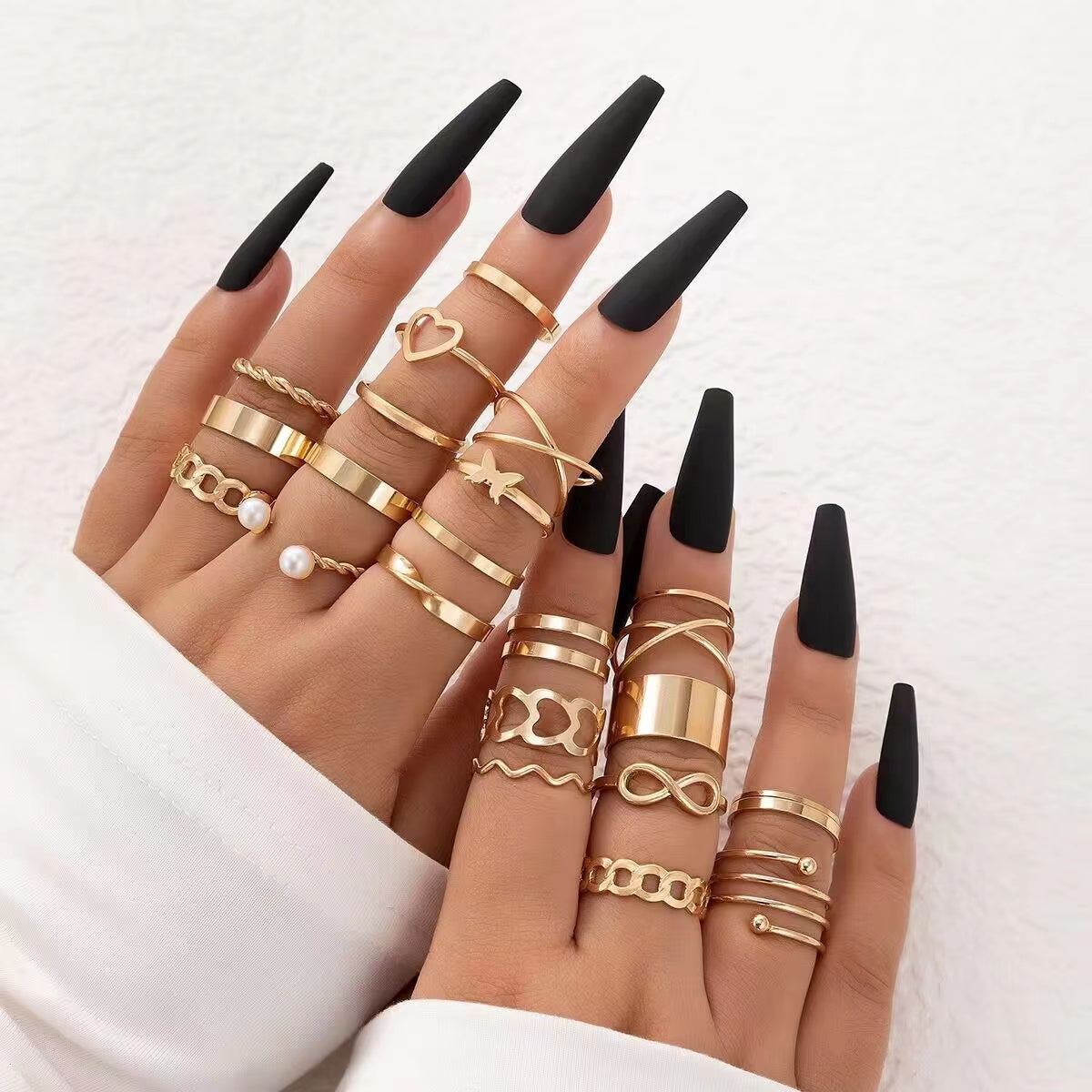 22PCS Women's Butterfly Rings Opening Multioint Rings Set Love Rings Female High Quality Accessories Women's Jewelry Set Used For Shooting Props Or Daily Wear