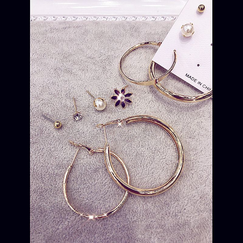 6 pairs of exaggerated earrings fashionable and versatile C-shaped large earrings earring combination set personalized earringsGold