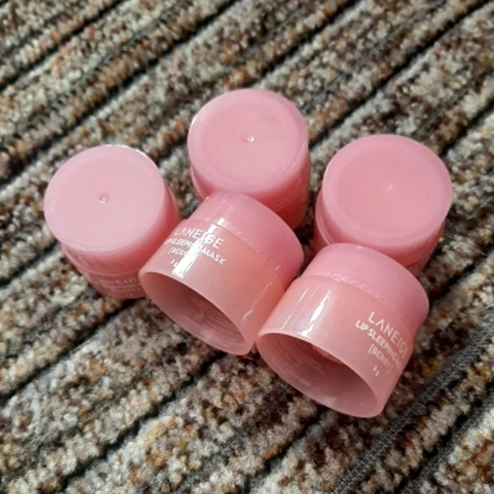 3g South Korea Lip Sleep Mask Night Sleep Maintenance Moisturizing Lip Gloss Bleach Cream Nourishing Lip Care Strawberry