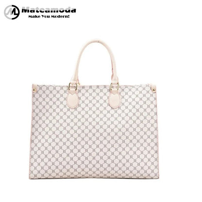 Mateamoda Soft Leather Tote Bag with Contemporary Design